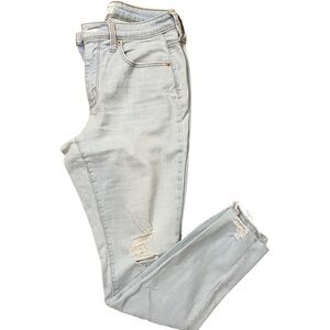 Universal Thread High Rise Skinny Jeans Distressed Light Wash